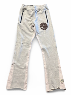 MANIFEST YOUR OWN MOTION OATMEAL STACK JOGGER