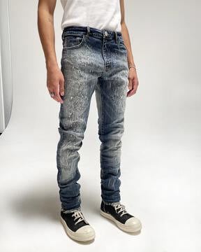 THRASHED ESSENTIAL DENIM