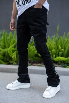 ROY STACKED CORDUROY BLACK